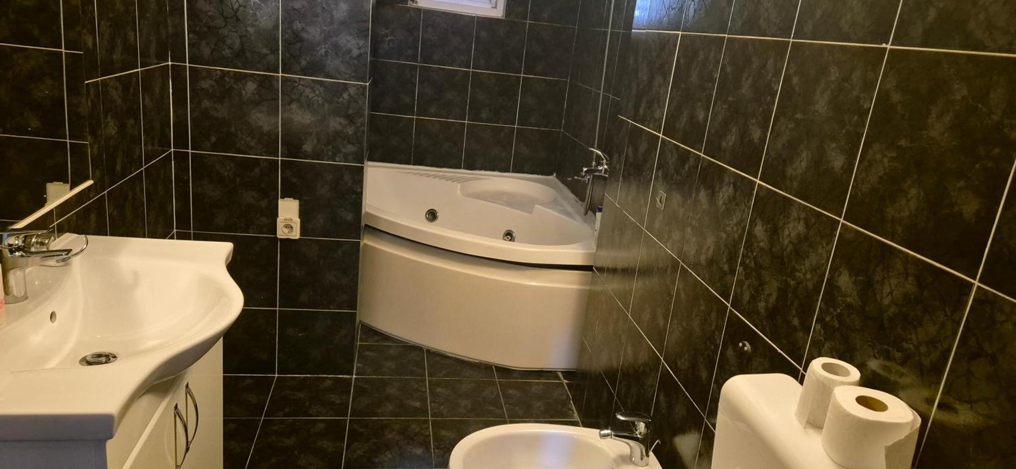 Majka Guest House Котор Екстер'єр фото
